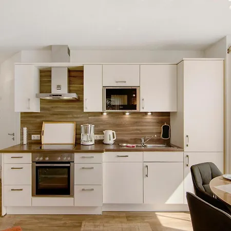 Maren-marie Apartment *